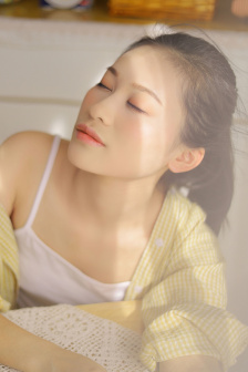 最美情侣中文字幕MV电影